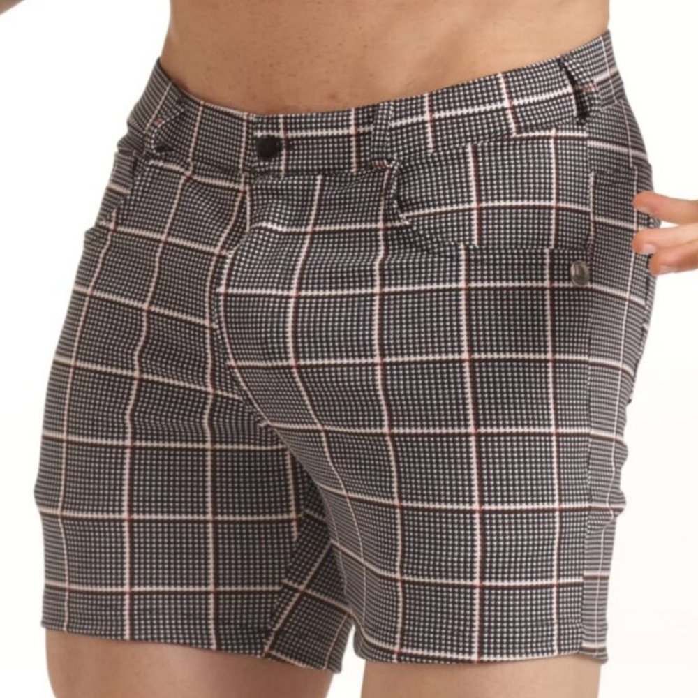 GIGO HARVARD RED SHORTS